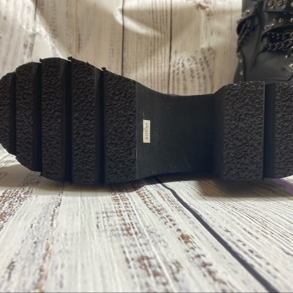 Black Platform Shoes with Chains and Studs Size 5.5 NWOB - Picture 4 of 6